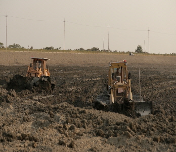 Saemangeum reclamation project(6 section)